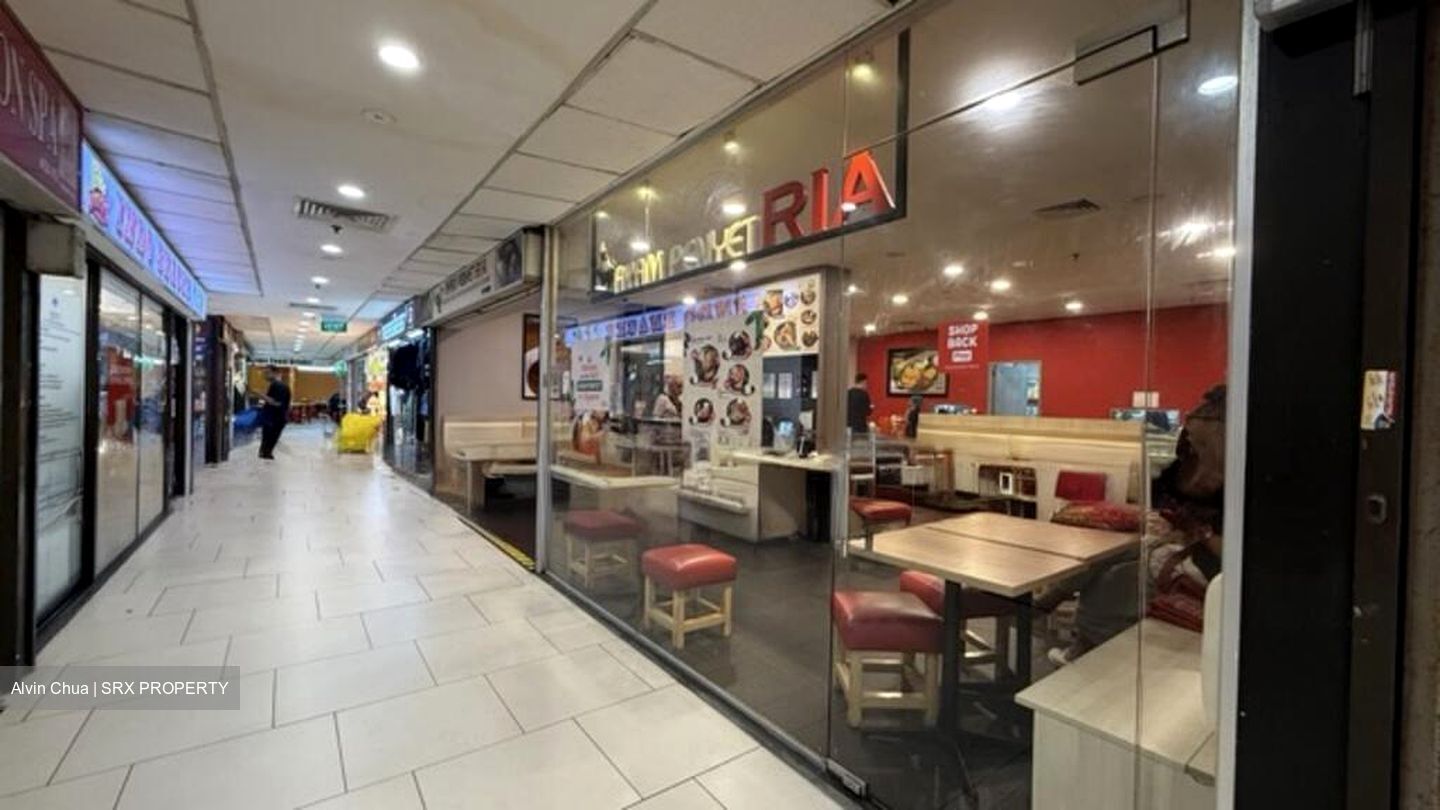 Lucky Plaza (D9), Retail #628804101